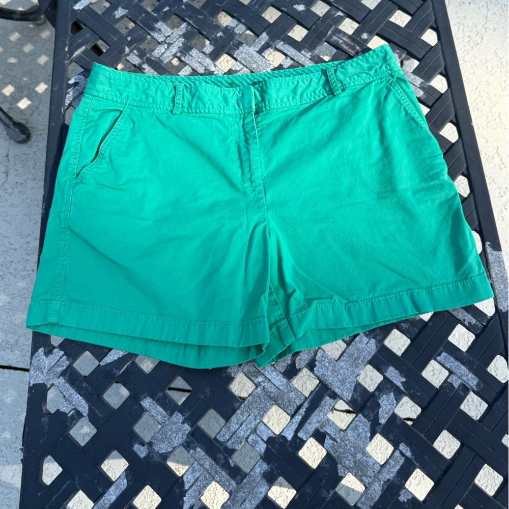 Brooks Brothers Emerald Green Chino Shorts Size 10 | Classic Summer Staple